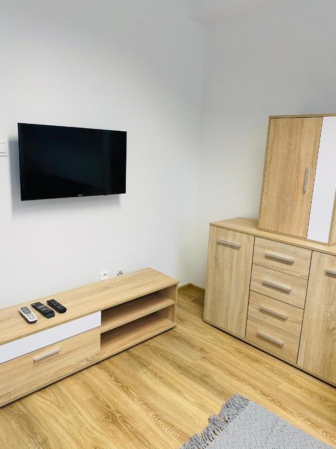 Apartman Solax, Ucnovska 8, Kosice Saca Екстериор снимка